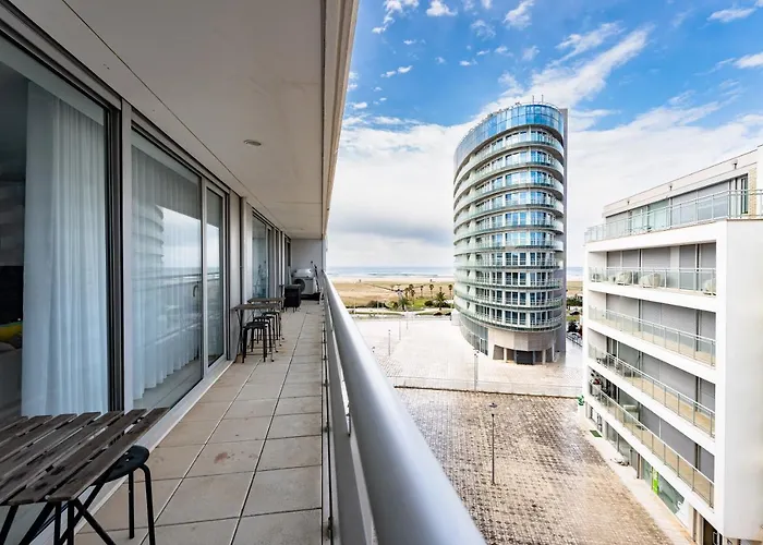 Oasis フィゲイラ・ダ・フォズ